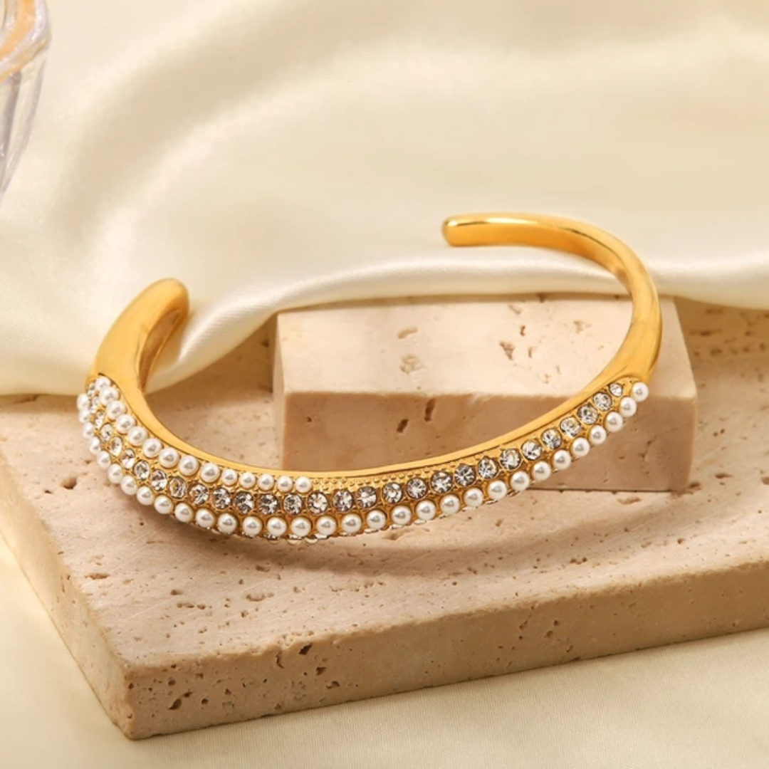 Zirconia Pearl Cuff Bracelet