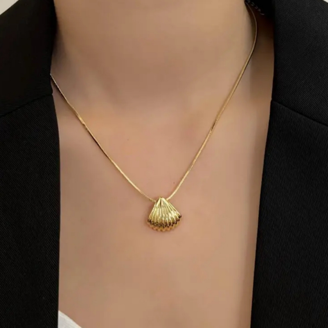 Oceanic Charm Pendant