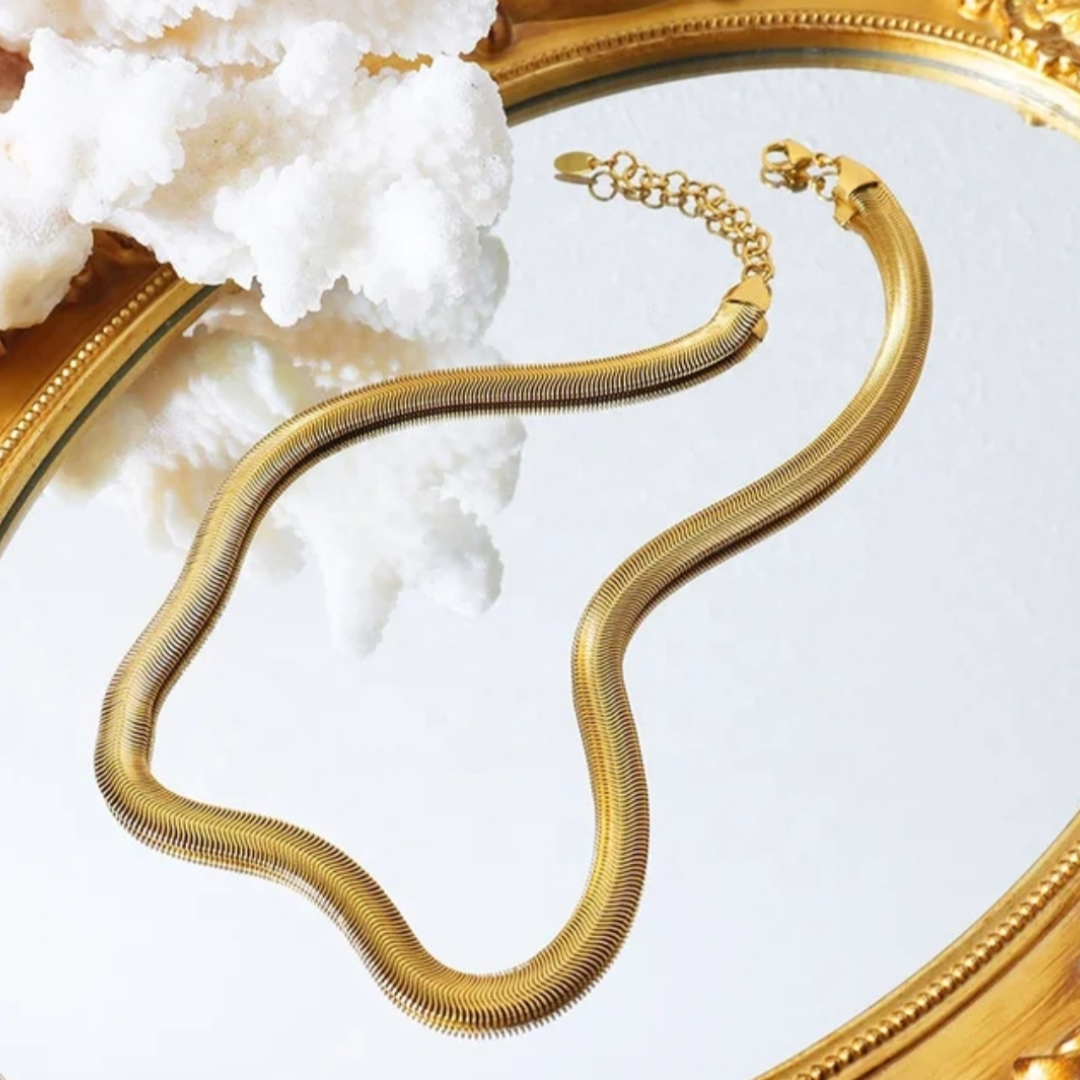 Glossy Python Chain