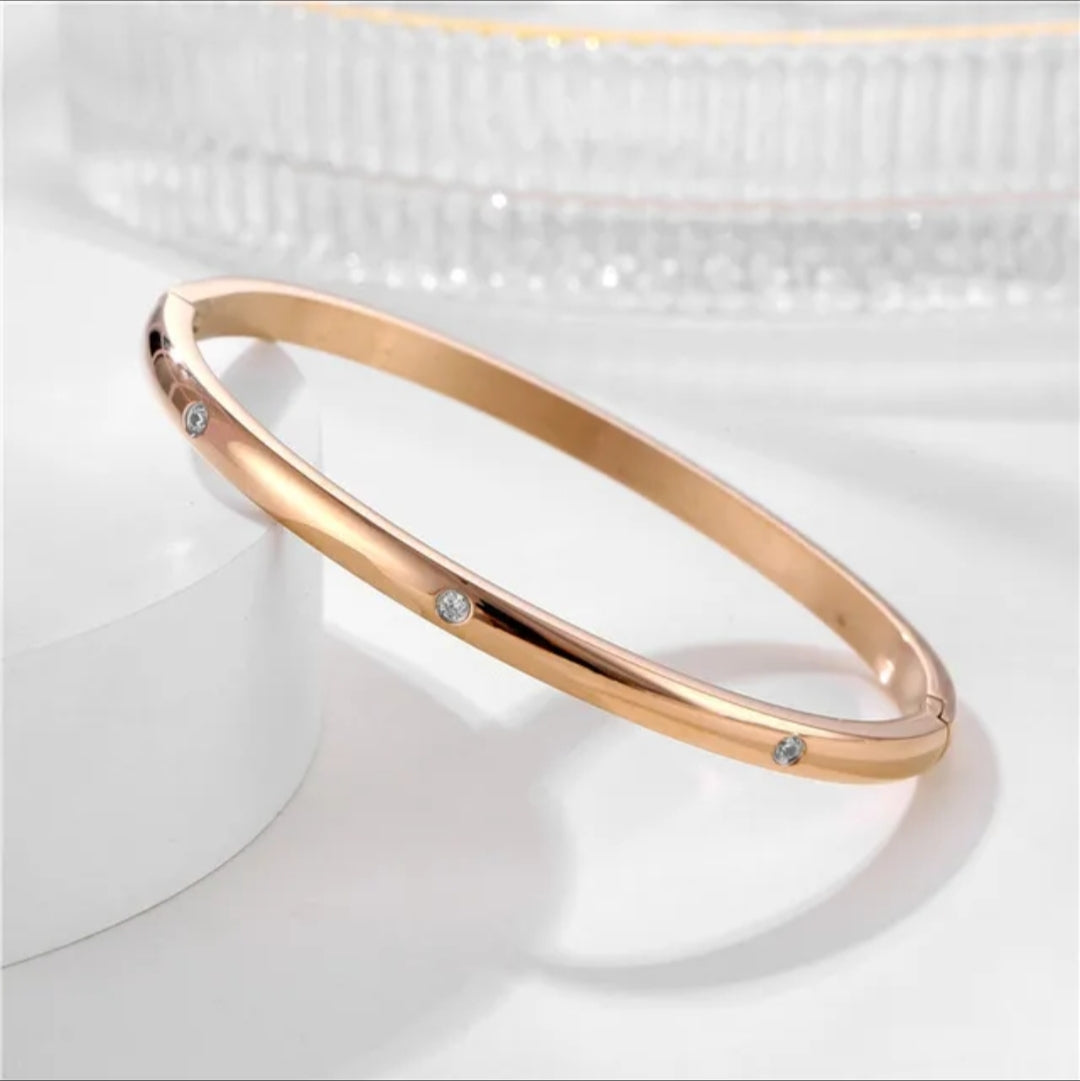 Zircon Bangle Bracelet