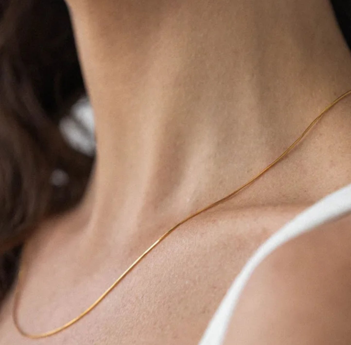 Glossy Twine Chain