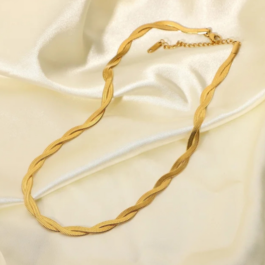 Intertwined Necklace