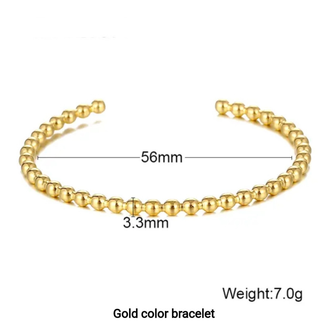 Curve Bead Bracelet ( Adjustable )