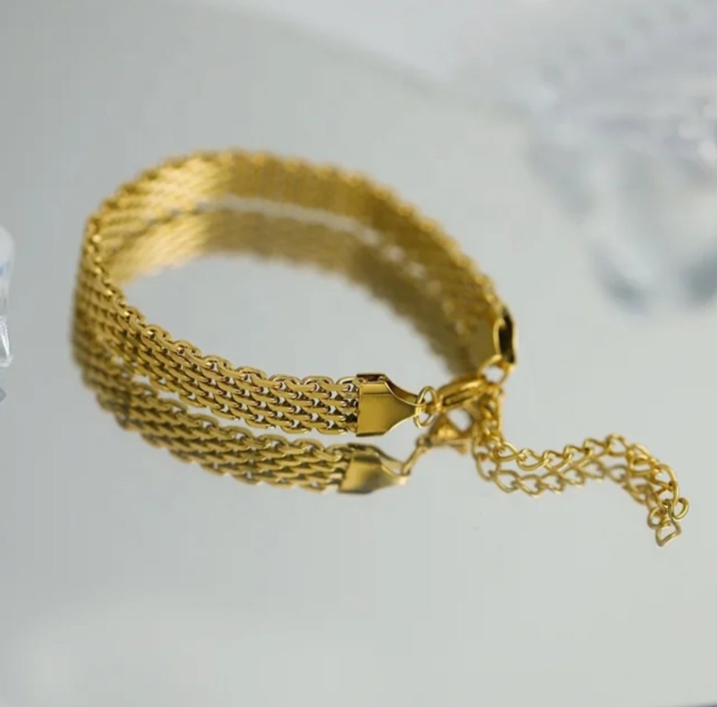 Frilly Bracelet