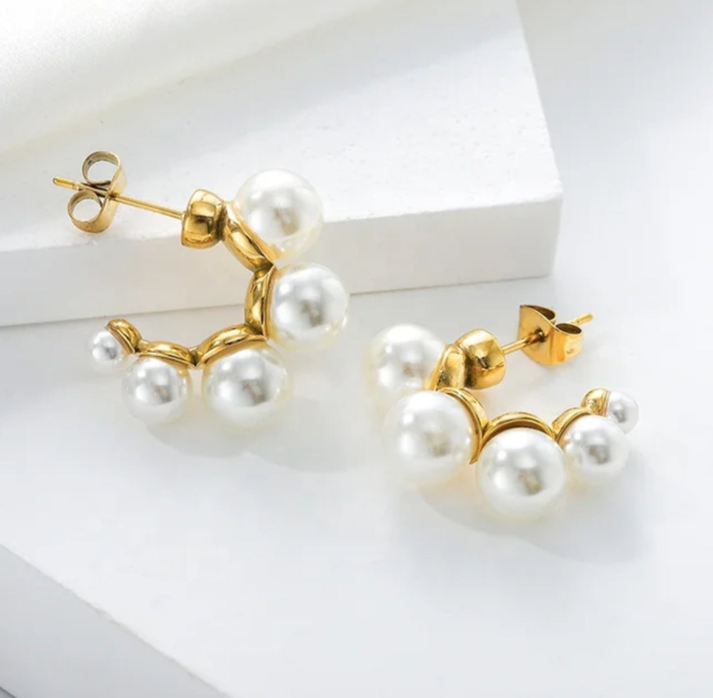 Carving Pearl Hoops